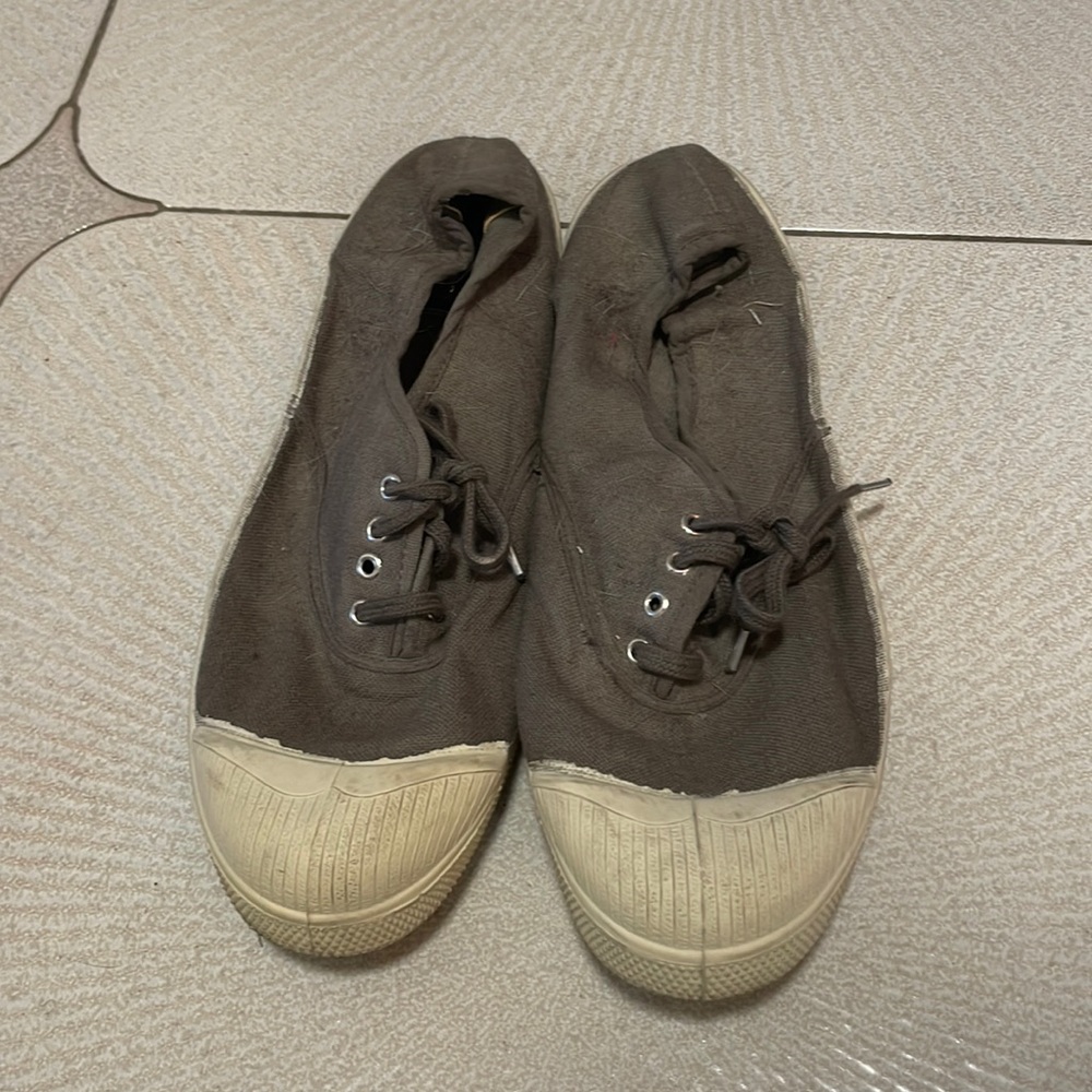 Sneakers Barely worn